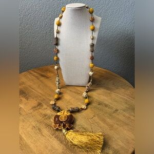 VTG CHINESE NECKLACE WITH H/CARVED WOOD FISH, CERAMIC, WOOD SHOU & BRASS BEADS
